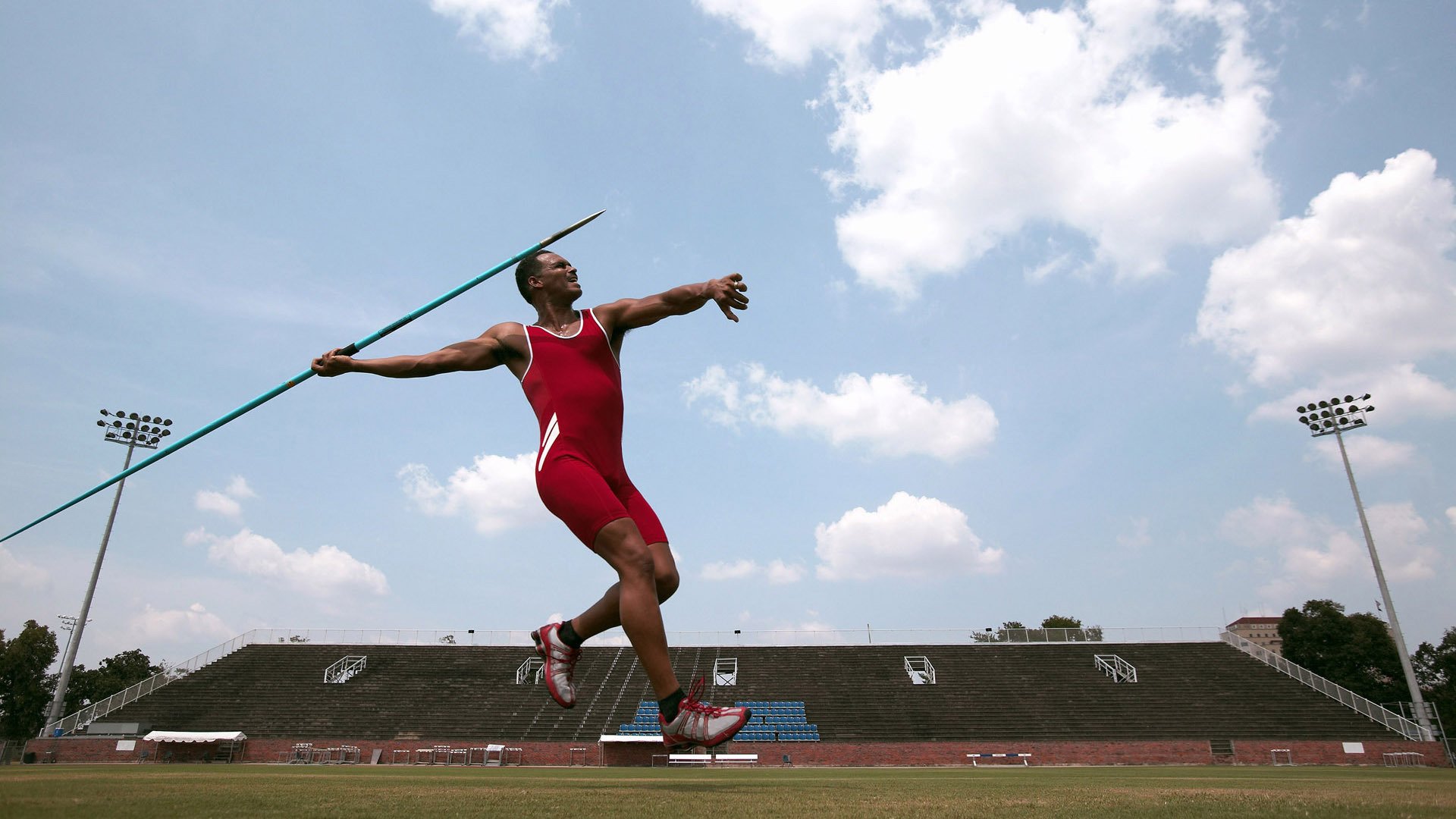 2023年中国健身行业数据报告发布，普拉提市场持续增长，2020健身行业数据