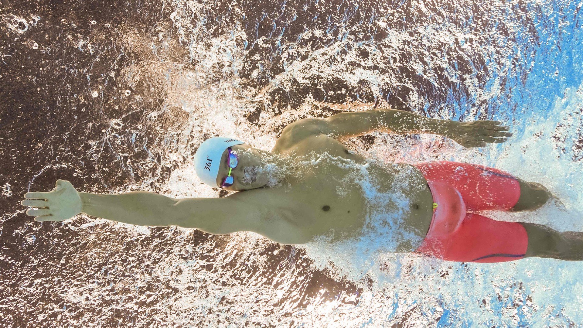 现场直播：观众全程零死角体验精彩瞬间